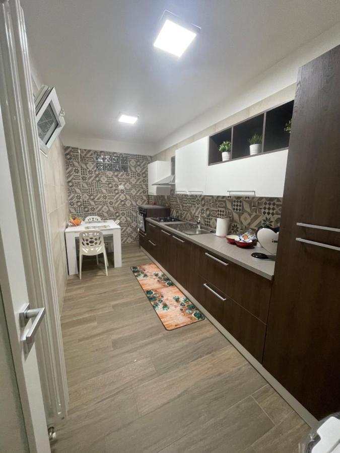 Due Cuori Suite Бари Экстерьер фото