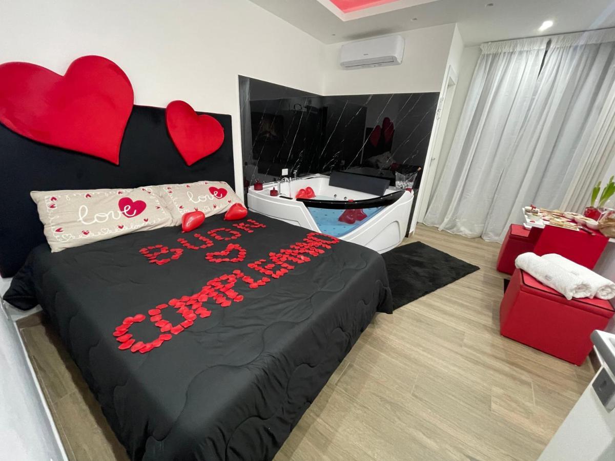 Due Cuori Suite Бари Экстерьер фото